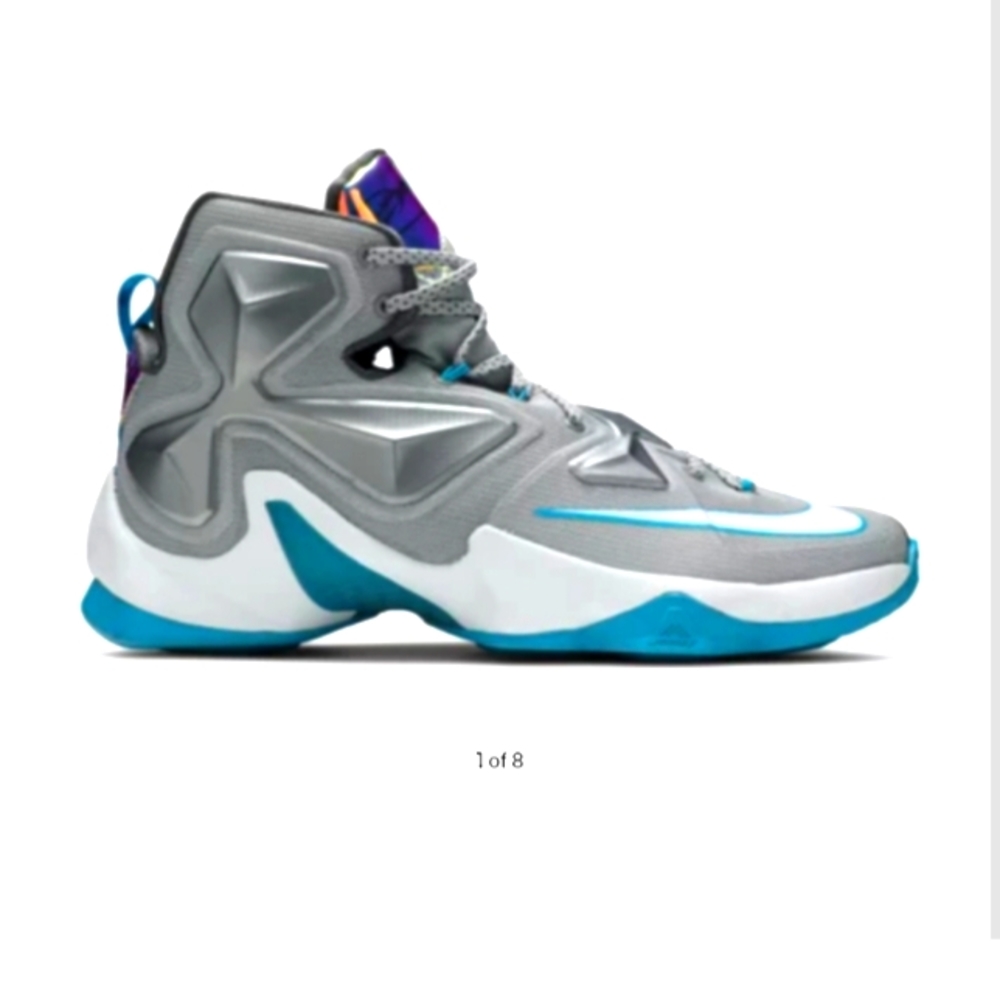Nike Lebron 11